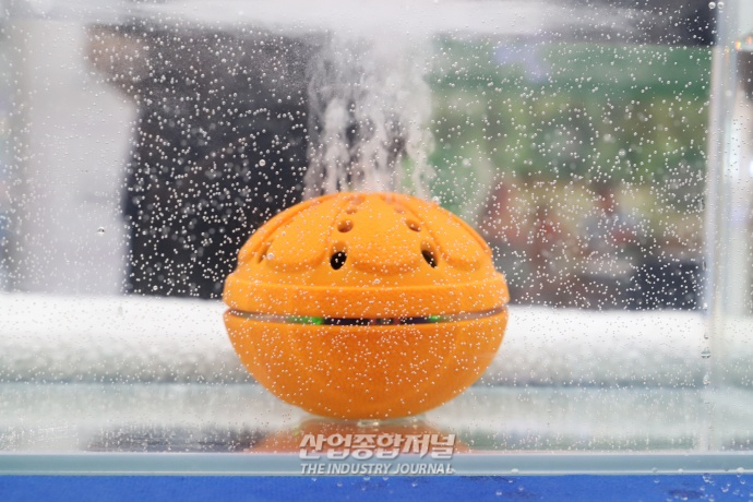 [산업VIEW] 찌든 때 제거하는 전자 세제 - 산업종합저널 전시회