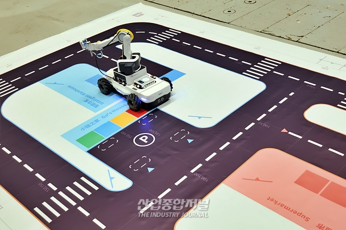 자율주행·로봇 인재 키울 AI 실습 장비들 - 산업종합저널 전시회