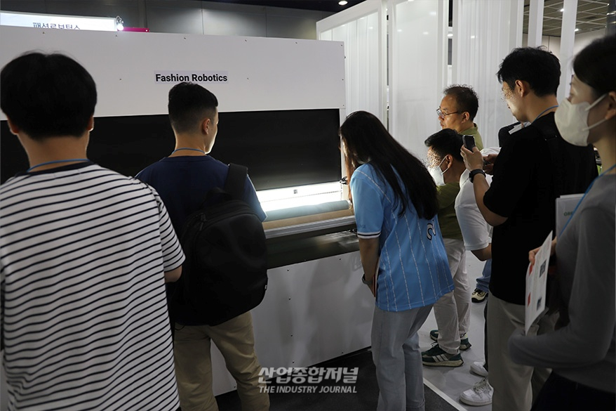 인공지능으로 원단 불량 판별 가능 - 산업종합저널 전시회