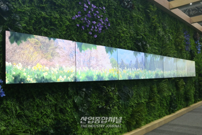 [산업 VIEW] 스마트시티 엑스포에서 경험해 본 도시의 미래 - 산업종합저널 전시회