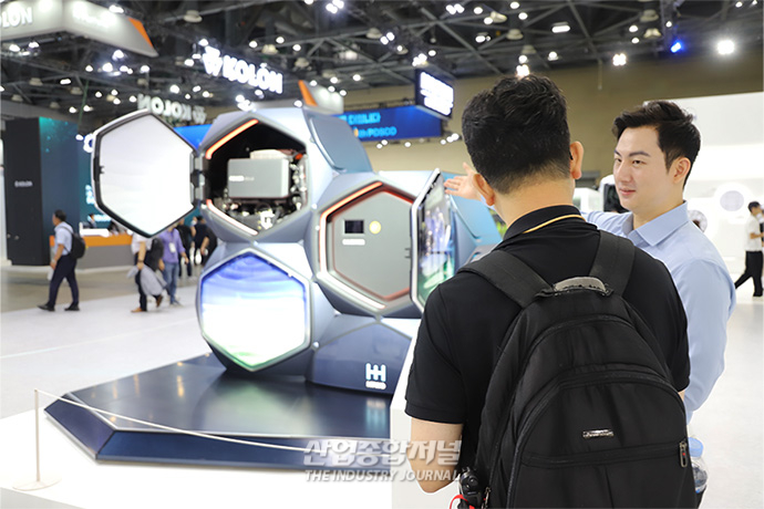 수소청소차가 수거한 쓰레기에서 수소 생산 - 산업종합저널 전시회