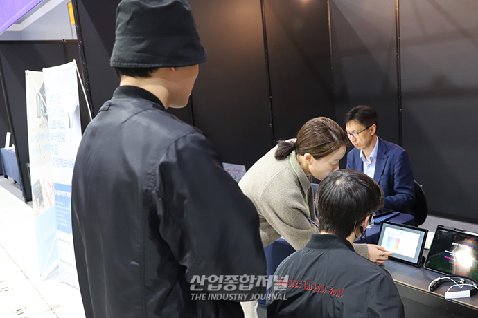 뇌파(EEG)와 맥파(PGG)로 스트레스·무기력·번아웃 관리 - 산업종합저널 전시회