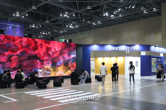 ‘2023 디지털 미디어 테크쇼·디지털 퓨처쇼’ 개막…“일상 바꾸는 미래 체험” - 산업종합저널 전시회