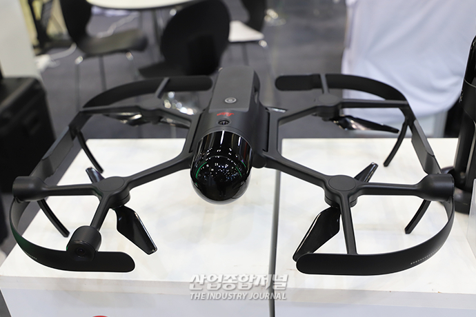 자율비행 레이저 스캐너로 고층 건물도 3D 스캔 - 산업종합저널 전시회