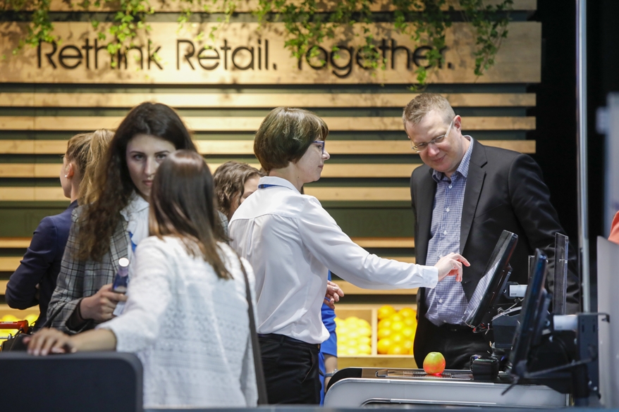 독일 리테일테크 전시회 ‘EuroCIS 2024(유로시스)’ 내년 개최 - 산업종합저널 전시회