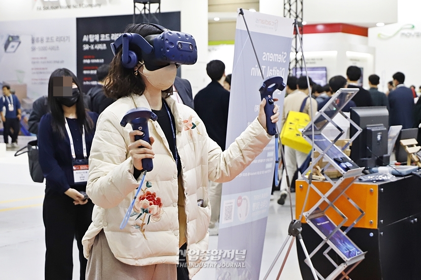 AI가 바꾸는 산업 생태계 각축장‘ 스마트공장·자동화산업전’ - 산업종합저널 FA