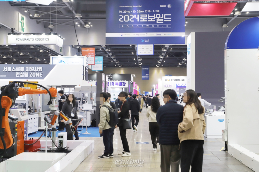 AI와 혁신 기술 총집합 ‘로보월드 2024’ 역대 최대 규모 개막 - 산업종합저널 전시회