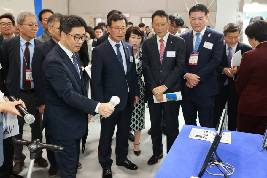 '2024 중소기업 융합대전'에서 빛난 기술 협업과 혁신 성과 - 산업종합저널 동향