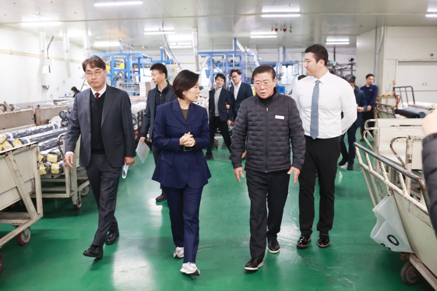 대구 염색산단, 친환경 규제와 가격 경쟁력 약화로 어려움 직면 - 산업종합저널 정책