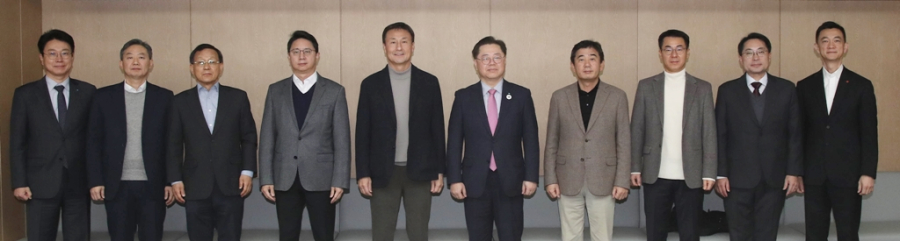 트럼프 2기·환율 급등, 한국 경제 위기 대책 모색 - 산업종합저널 동향