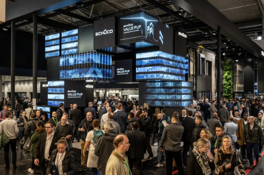 ‘BAU 2025’ 건축·인테리어자재 박람회, 불경기 속 18만 명 방문 - 산업종합저널 전시회