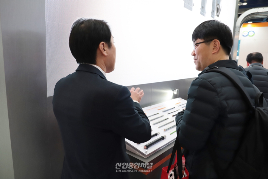 랍코리아, ‘인터배터리 2025’서 배터리 산업 특화 케이블링 솔루션 출품 - 산업종합저널 전시회