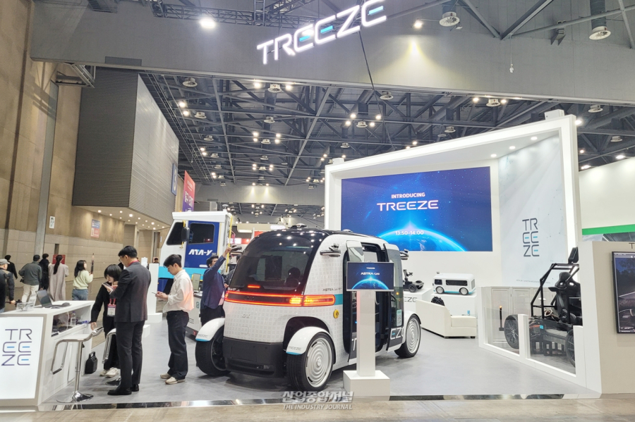 트리즈, 서울모빌리티쇼서 자율주행 로보버스 ‘ASTRA LEO P6’ 첫 실물 공개 - 산업종합저널 전시회