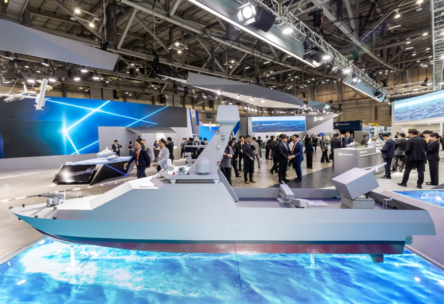 한화, MADEX 2025서 '해양 통합솔루션' 전면 공개 - 산업종합저널 전시회