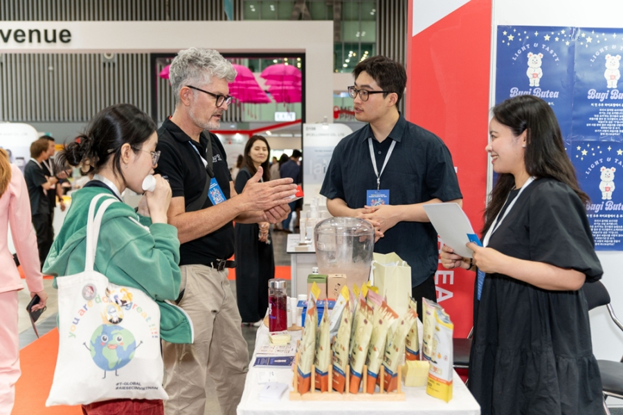 ‘2025 베트남 국제 프리미엄 소비재전’ 개막…韓 기업 아세안 시장 공략 본격화 - 산업종합저널 전시회