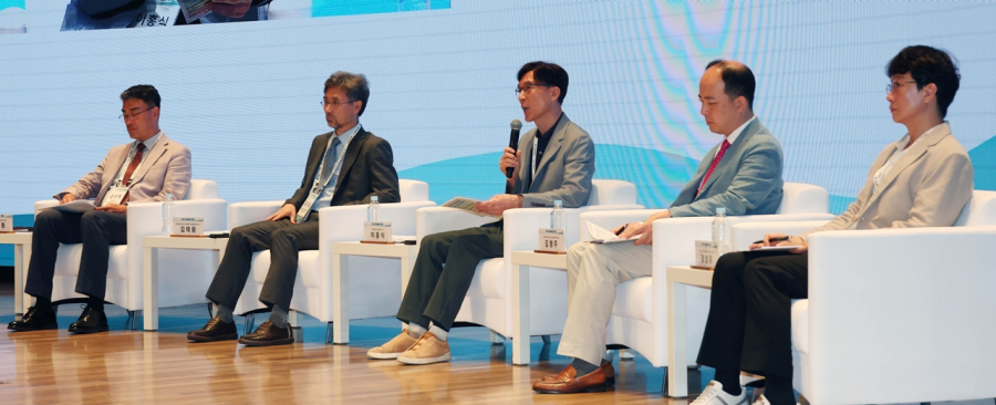 무역 다변화와 제조 AI, RE100 산업단지…복합위기 극복 위한 성장 전략 논의 - 산업종합저널 동향