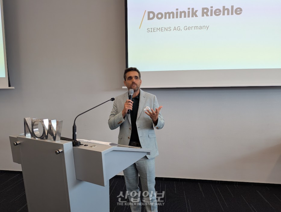 지멘스, EMO 2025서 CNC 기반 로봇 솔루션 공개…정밀가공·생산성 동시 향상