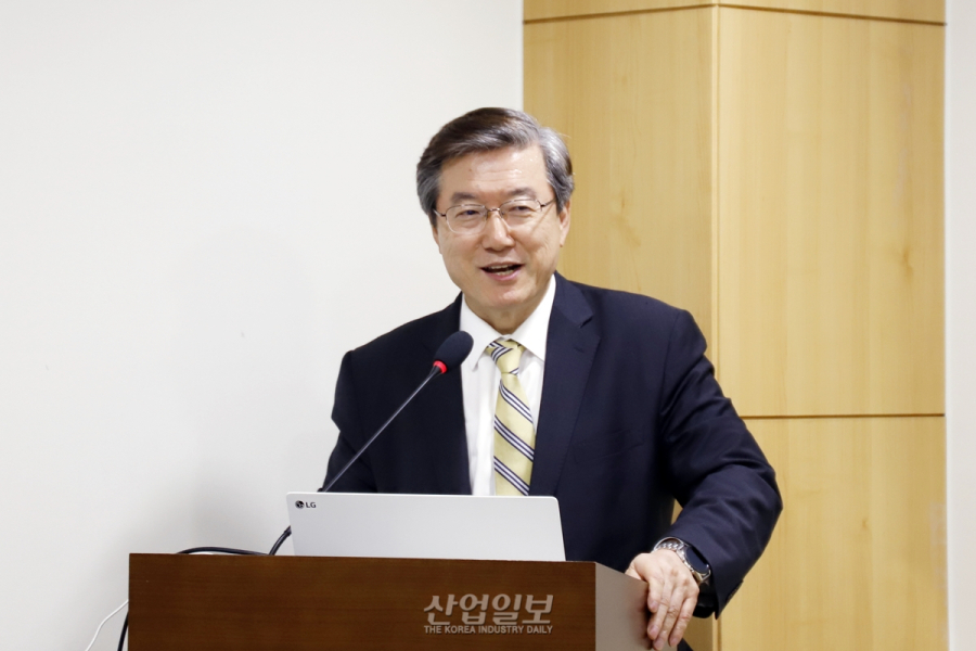 에이전틱 AI, 공정 전반 보급으로 중소기업 경쟁력 고도화 이끌어야