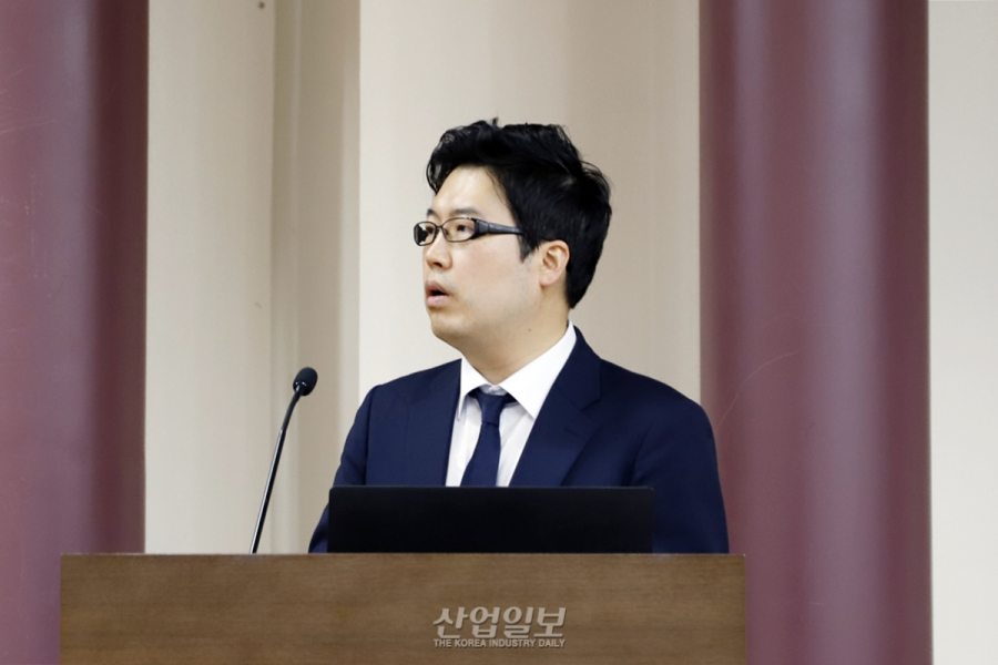기업 규모별 규제, 기업에게 ‘피터팬 콤플렉스’ 제공하는 요인으로 작용