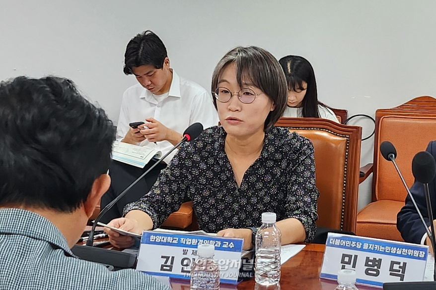 "폭염 속 노동자 보호… '열 스트레스' 기준 마련 시급" - 산업종합저널 동향