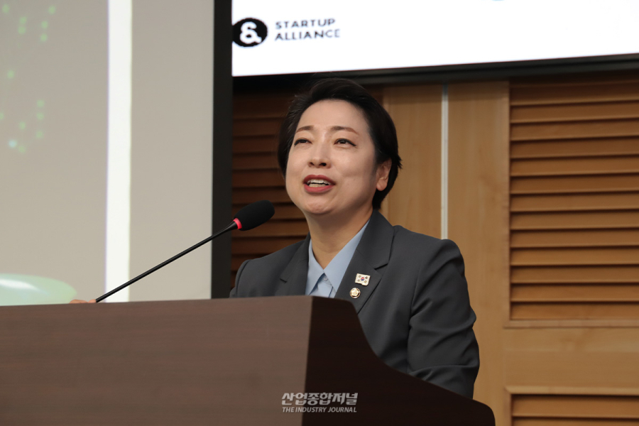 “AI 기본법, 규제 조항 개정 없으면 창업가들 ‘엑소더스’할 것” - 산업종합저널 전자