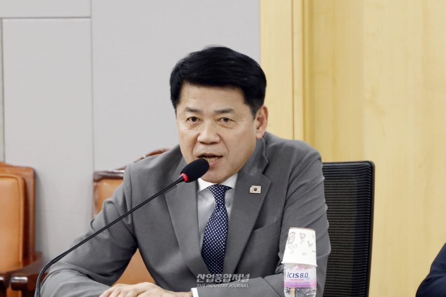 이틀 앞으로 다가온 한미통상협상, 대미 외교 지형도 바꾼다 - 산업종합저널 정책