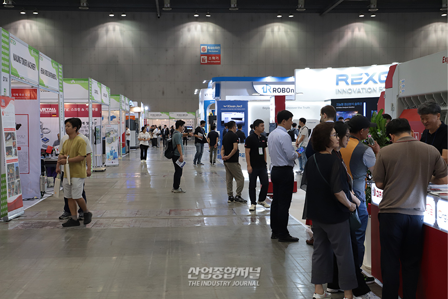 ‘제18회 폐기물·자원순환산업전(RETECH 2025)’ 개최…자원순환 최신 기술 총집합 - 산업종합저널 전시회