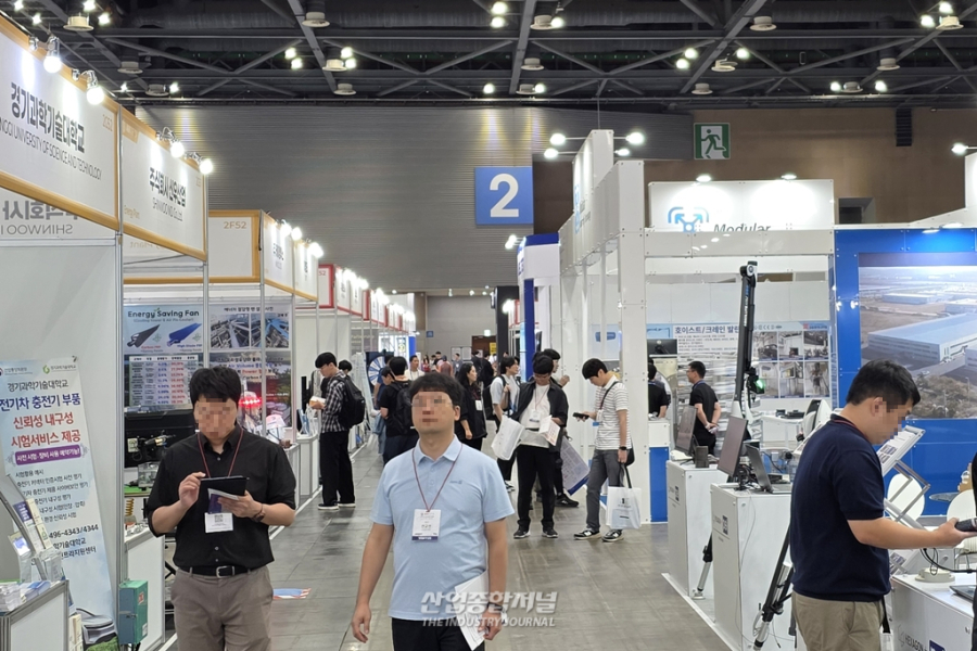 기계산업 전 밸류체인 집결… ‘2025 아시아 기계 & 제조 산업전(AMXPO)’ 개막 - 산업종합저널 기계