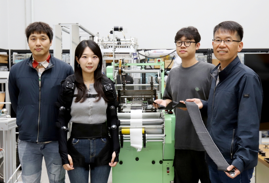 "옷처럼 입는 로봇 나온다"… 기계연, '근육옷감' 자동 직조 성공 - 산업종합저널 로봇