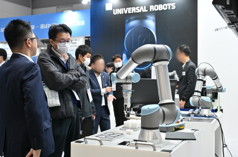 40주년 NEPCON JAPAN, 도쿄 빅사이트 전관 사용… 1,850개 기업 '역대 최대' - 산업종합저널 전시회