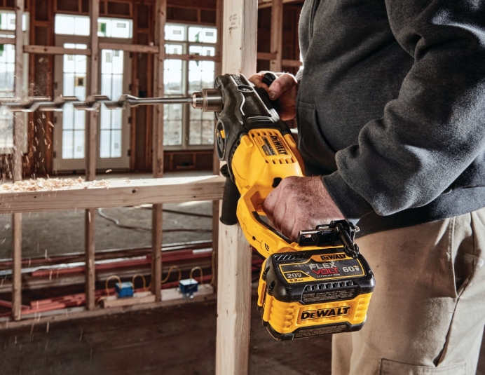 디월트, 전기·배관 작업 특화 ‘스터드 & 조이스트 드릴’ 2종 출시 - 산업종합저널 공구