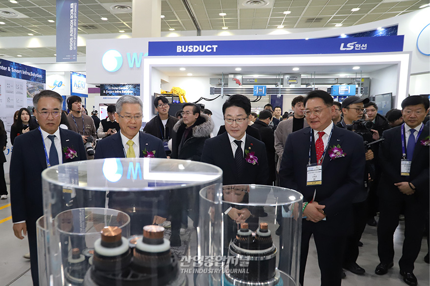 30회 맞은 ‘일렉스 코리아 2026’ 개막…전기산업의 미래 방향성 제시 - 산업종합저널 전시회