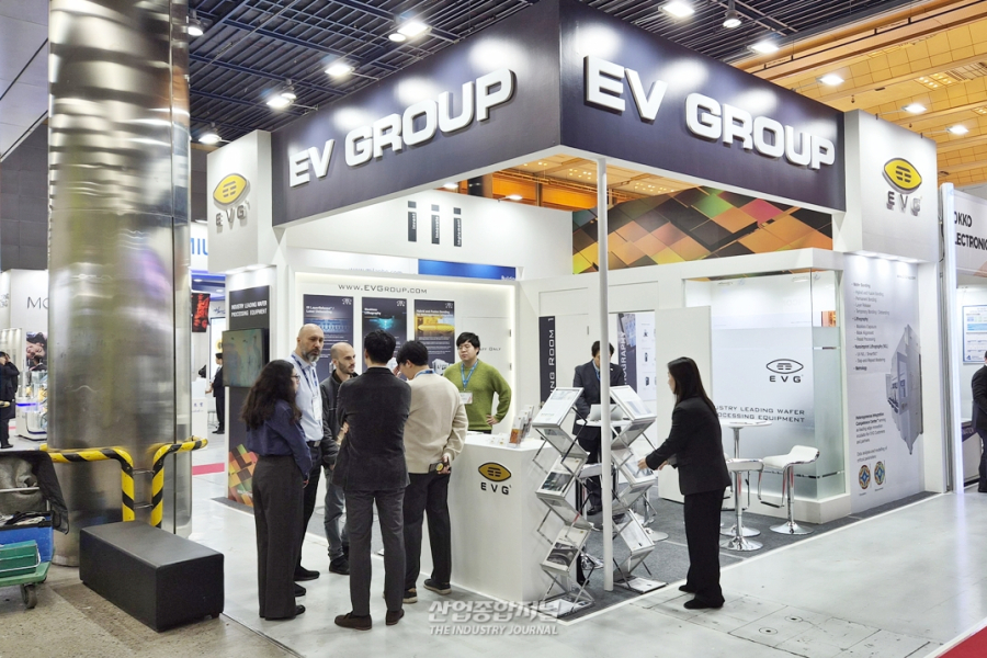EVG, ‘세미콘 코리아 2026’서 HBM·3D 집적 이끌 차세대 공정 기술 공개 - 산업종합저널 전시회