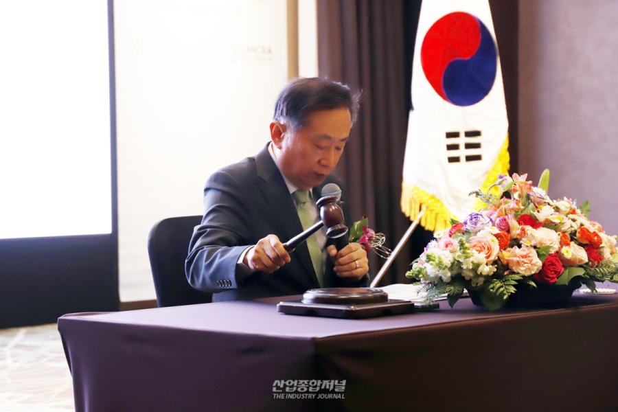 [산업VIEW] 한국탄소나노복합재연구조합, 설립 후 첫 정기총회 개최 - 산업종합저널 소재