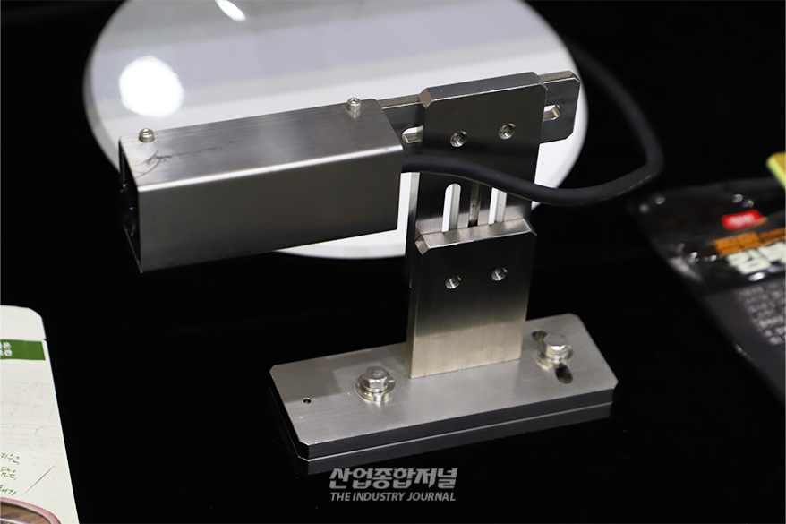 파우치 포장 씰링 불량, 적외선으로 잡아낸다 - 산업종합저널 FA