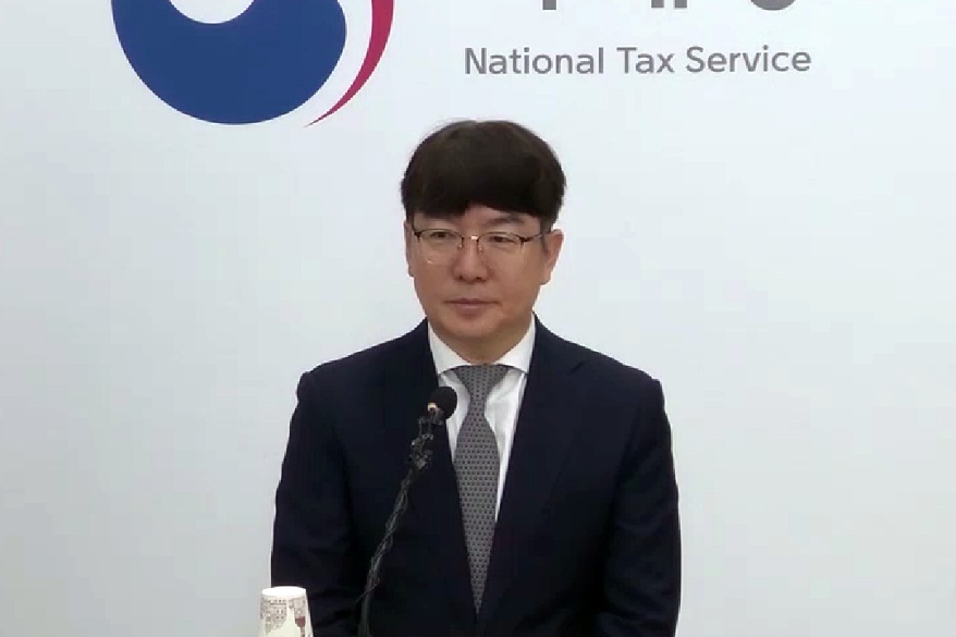 국세청, 세무전문 AI 챗봇 확대…“종소세·장려금 상담까지 지원” - 산업종합저널 전자