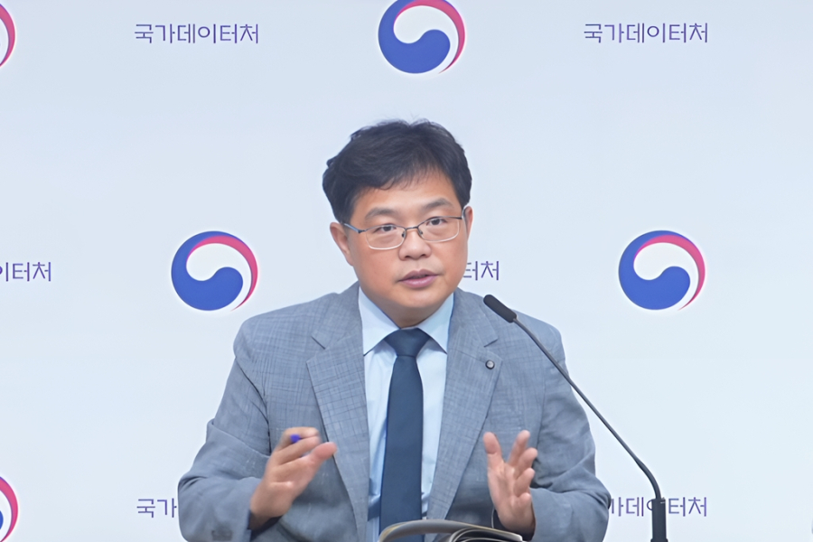 반도체가 수출 이끌어도 일자리는 ‘딴판’…7월 제조업 취업자 6만8천명↓ - 산업종합저널 전자