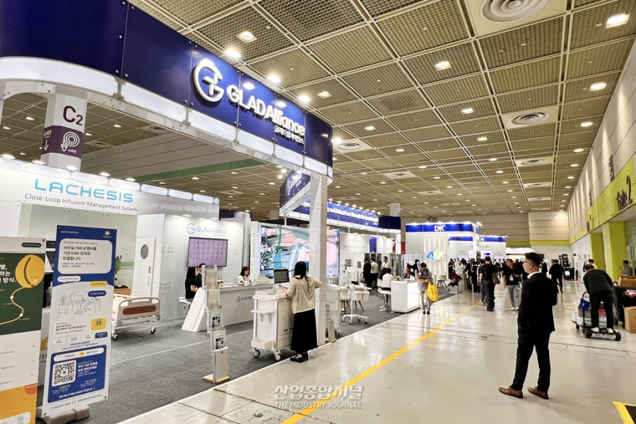 KHF 2026 개막…병원·헬스테크 산업, AI·로봇·디지털 전환 해법 찾는다 - 산업종합저널 FA