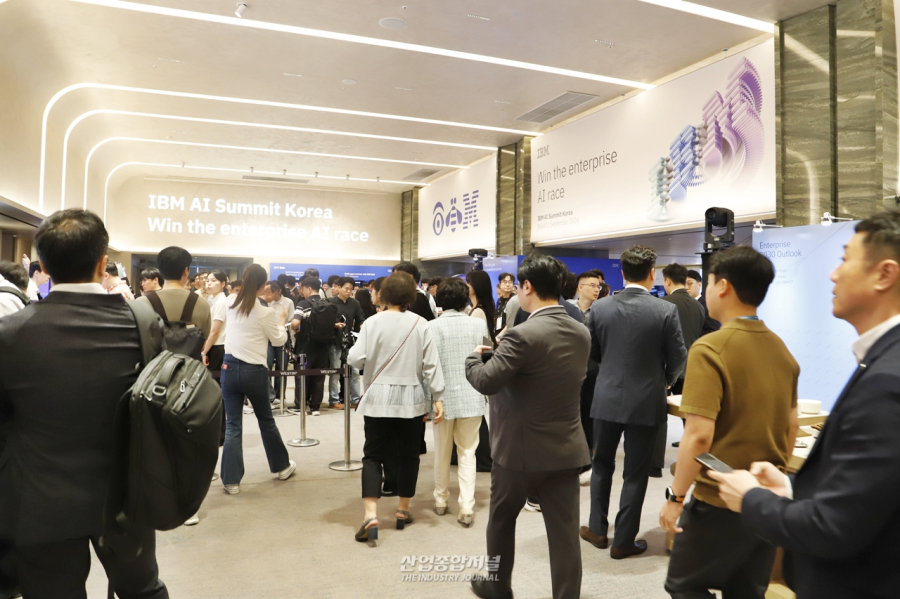 AI를 ‘실험’에서 ‘기업 운영’으로…한국IBM, 에이전틱 AI 전환 전략 제시 - 산업종합저널 FA