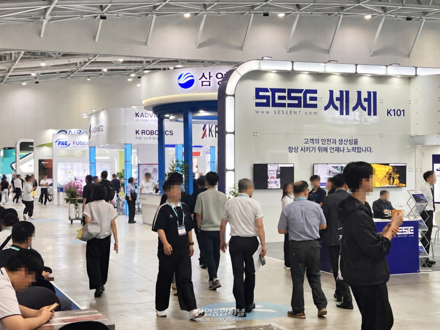 [산업 View] KPCA Show 2026 전시장 북적…반도체 기판·패키징 기업 기술 경쟁 - 산업종합저널 전자