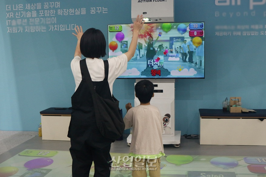 [포토뉴스] “알파 세대는 다르네”, 실감 체험으로 교육과 스포츠 한 번에