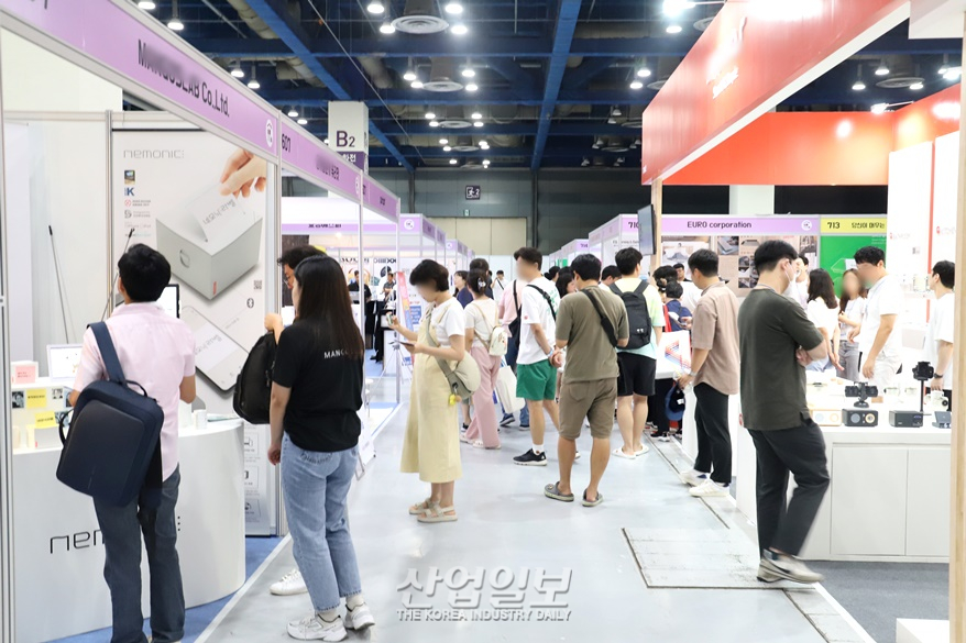 스마트 제품 및 기술 한자리에...‘스마트디바이스 x 소형가전 쇼’ 개최