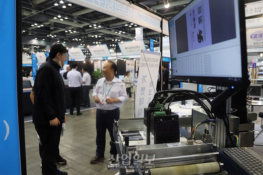 가변데이터 인쇄와 검사를 동시에