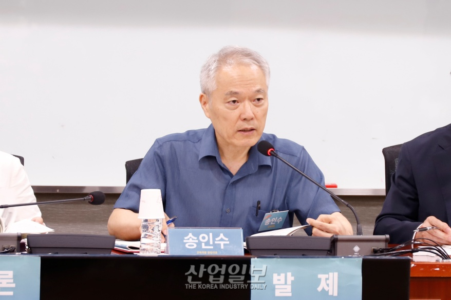 고졸 채용, ‘10년 보장제’로 사회적 평등 실현될까