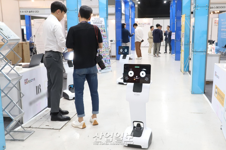 매핑 기능 더한 학교 ‘교육용 로봇’