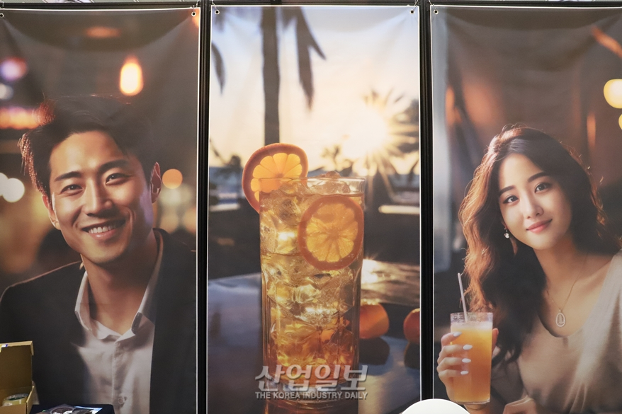 AI로 홍보사진 제작…“모델 마케팅 비용 아껴요”