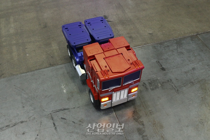[로보월드] AI 기반 트랜스포머 로봇 시연