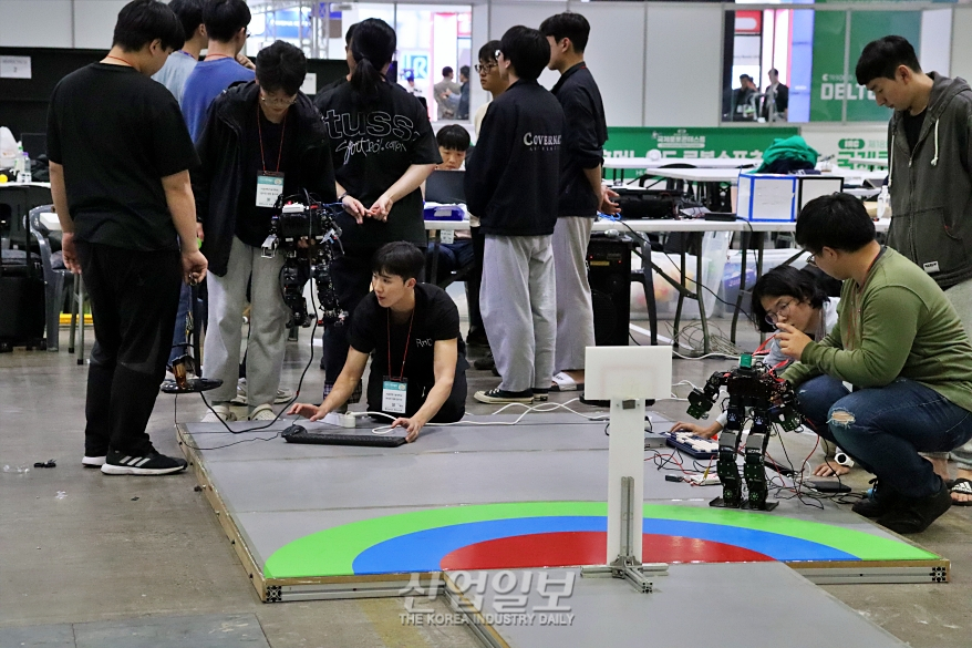 [로보월드]로봇산업인의 '떡잎' 찾는 '2023 국제로봇콘테스트'