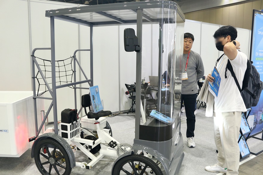 운송용 전기 자전거로 도심 배송 ‘편리하게’