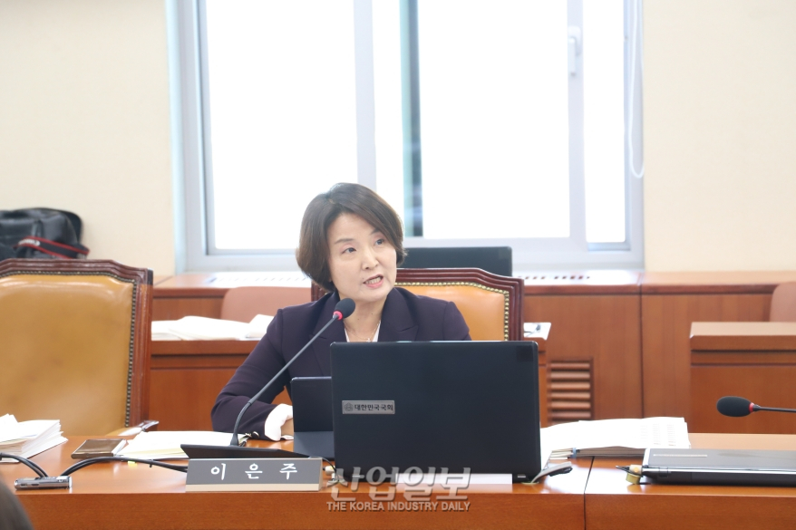 근골격계질환 산재처리 기간 137일…“피해자 제때 치료 받지 못해”